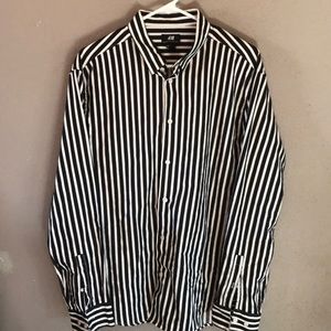 H&M men’s stripped shirt